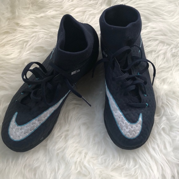 Nike Skins | Hypervenom X Indoor Soccer Cleats - Picture 2 of 5